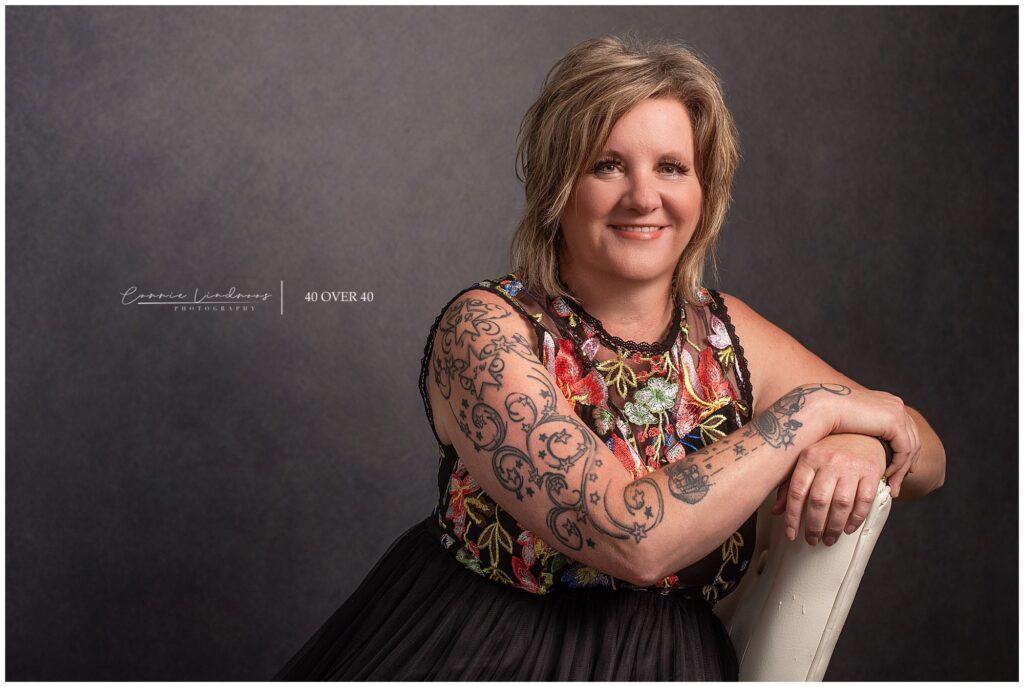 Empowering portrait of a woman over 40 captured by Corrie Lindroos Photography